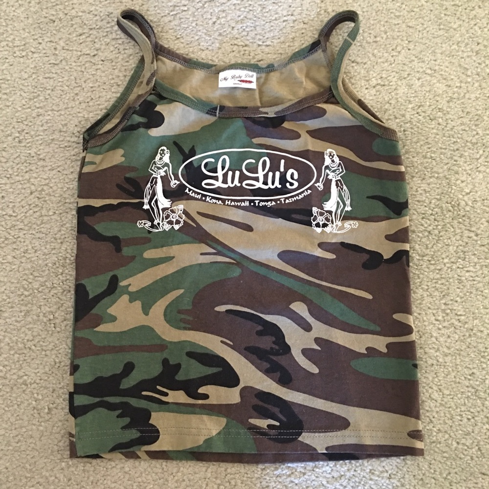 Hawaiian Camo tank top size small